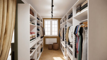 Perspective du dressing sur mesure reliant la chambre parentale, avec rangements ouverts et lumière naturelle à Saint-Sébastien-sur-Loire.