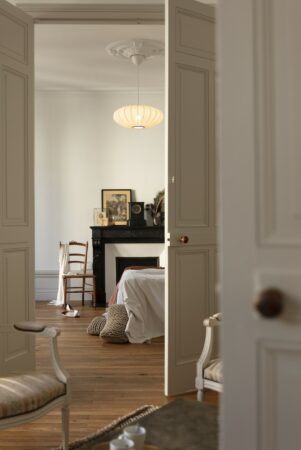 Rénovation d'un appartement ancien réalisé par Home & Conscience à Nantes centre-ville détail chambre
